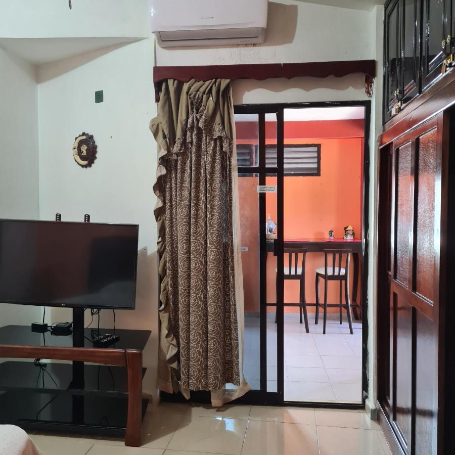 Depto. Maia: A/C, Agua Caliente, Wifi, Tv, Cable. Apartment Palenque Exterior photo